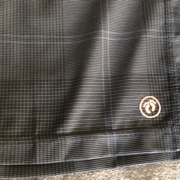 Men’s size 32 hang ten shorts - Picture 2 of 14